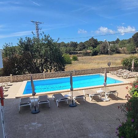 Apartamentos Mar Bella Es Cana Kültér fotó