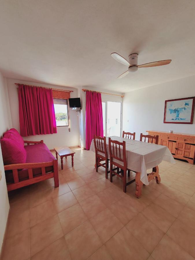 Apartamentos Mar Bella Es Cana Kültér fotó